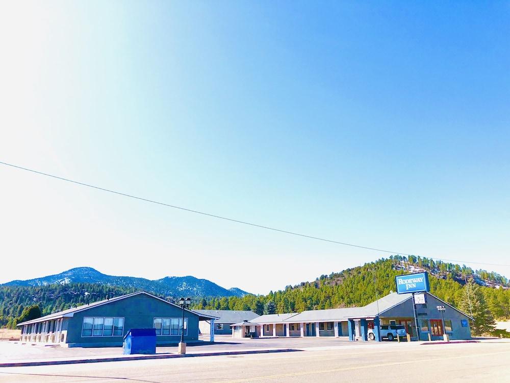 Super 8 By Wyndham Williams West Route 66 - Grand Canyon Area Exterior foto