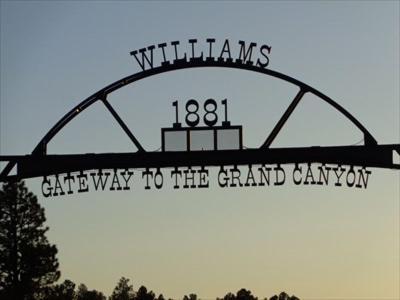 Super 8 By Wyndham Williams West Route 66 - Grand Canyon Area Exterior foto