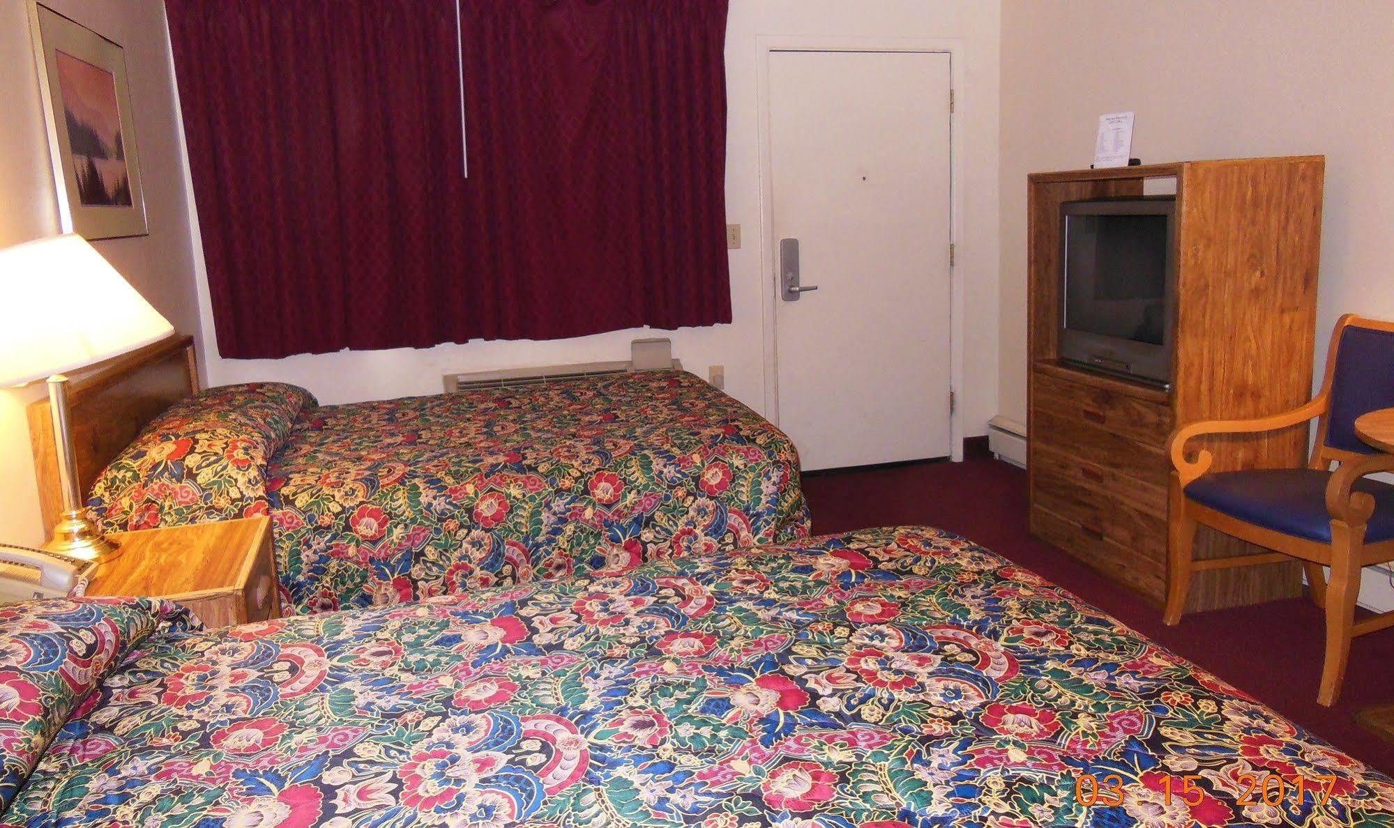 Super 8 By Wyndham Williams West Route 66 - Grand Canyon Area Exterior foto
